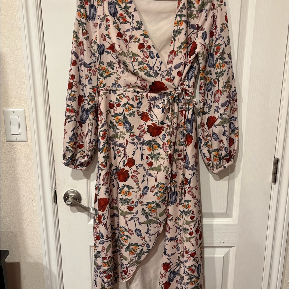 Chelsea28 Multicolor Floral Long Sleeve Dress